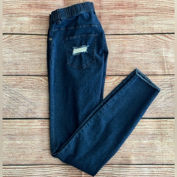 HUE • Ripped Knee Ink Wash Denim Leggings - Size M - Picture 11 of 16